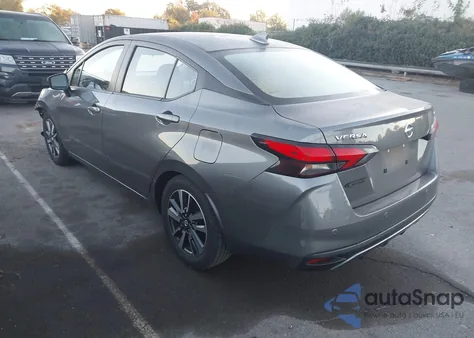 2021 Nissan Versa Sv Xtronic Cvt z USA, uszkodzony, nr VIN 3N1CN8EV3ML890829